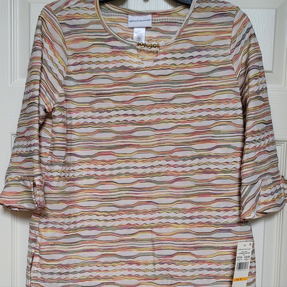 $59 Womens NEW with Tags Womens ALFRED DUNNER shirt top Blouse Size SMALL